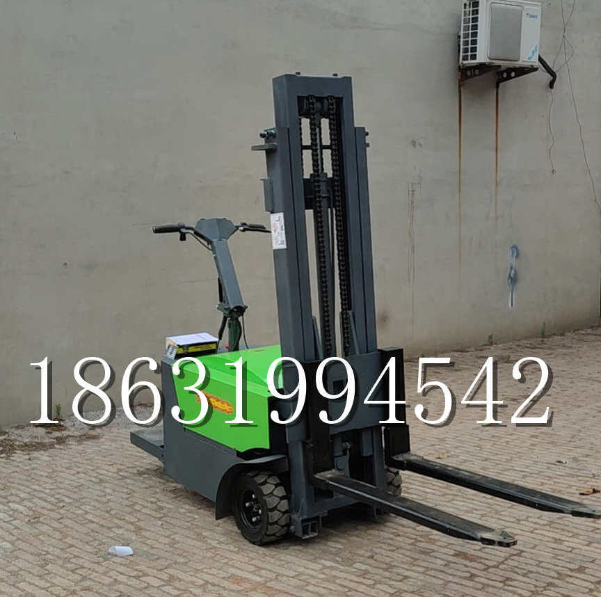 关庙区优程全电动叉车插腿式堆高车液压装卸车1.5吨升高小型站驾式铲车